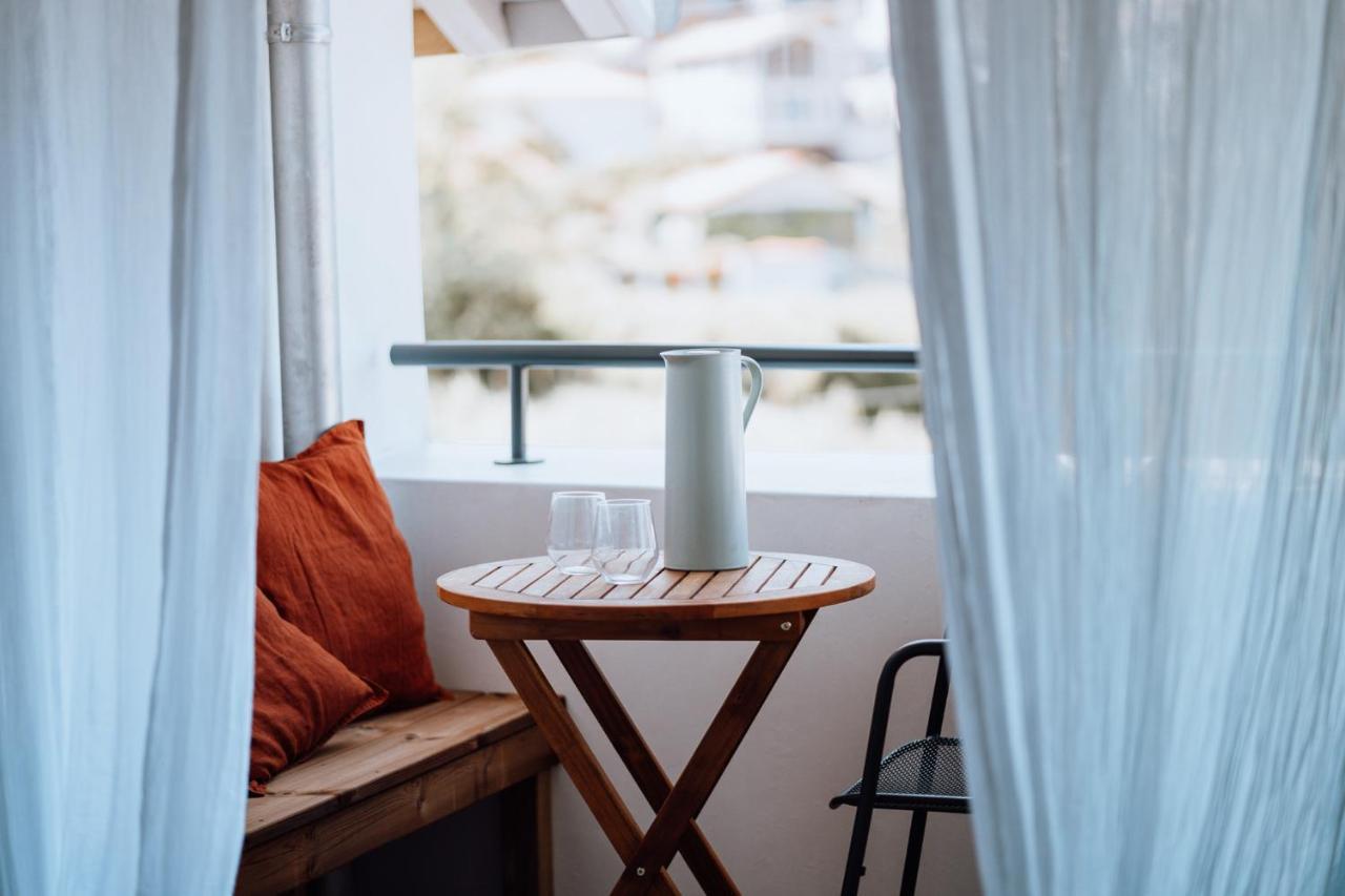 Surf D'hotes * Biarritz